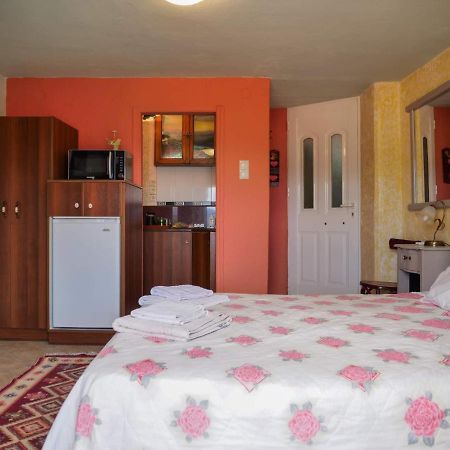 Hotel Η Φωλιτσα Karpenísion Zewnętrze zdjęcie